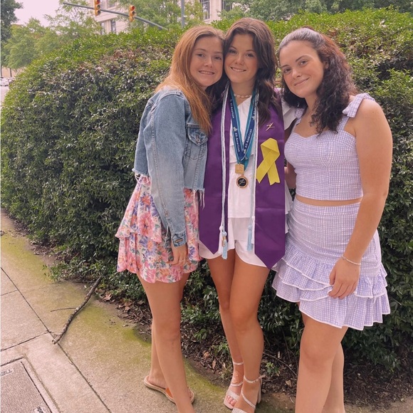 Meet your Posher, Emma - Picture 5 of 8